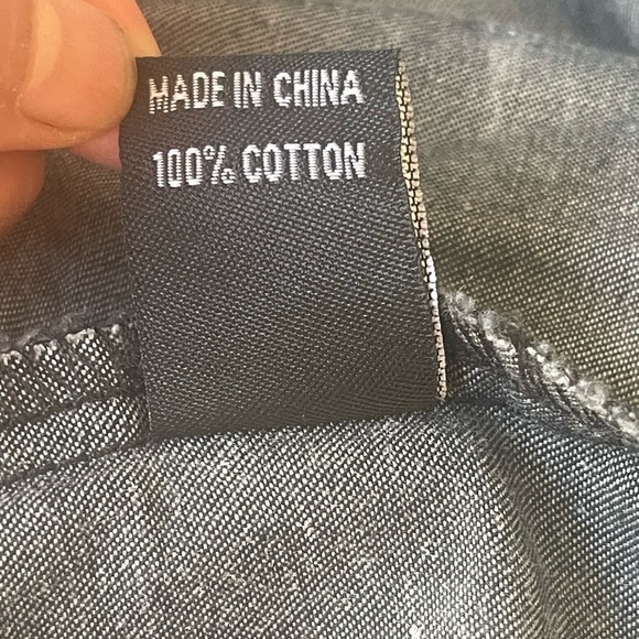 Thrill Jeans Hi Low Denim 
Shirt Women Dark Gray Acid
Wash Destroyed size M - Picture 13 of 15